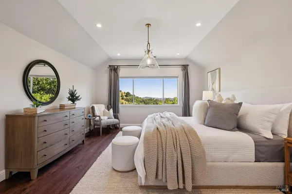 $3,295,000 | 43 Oak Valley Drive, Novato, CA 94947