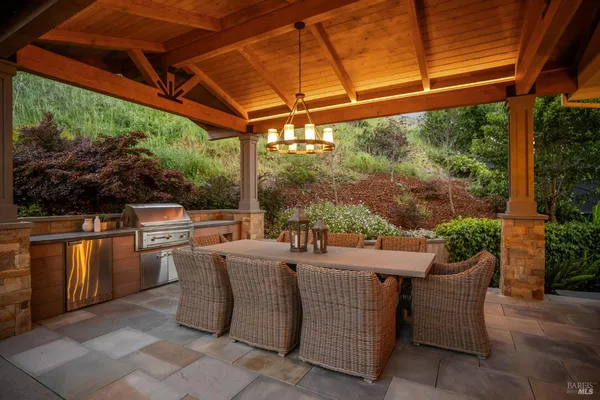 $3,295,000 | 43 Oak Valley Drive, Novato, CA 94947