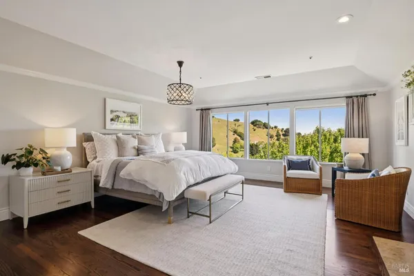 $3,295,000 | 43 Oak Valley Drive, Novato, CA 94947