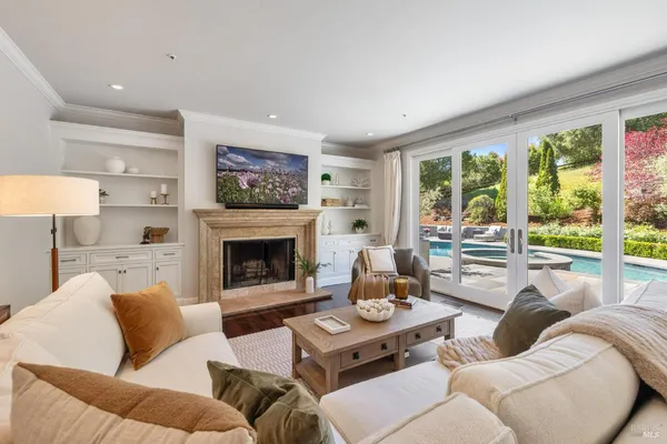 $3,295,000 | 43 Oak Valley Drive, Novato, CA 94947