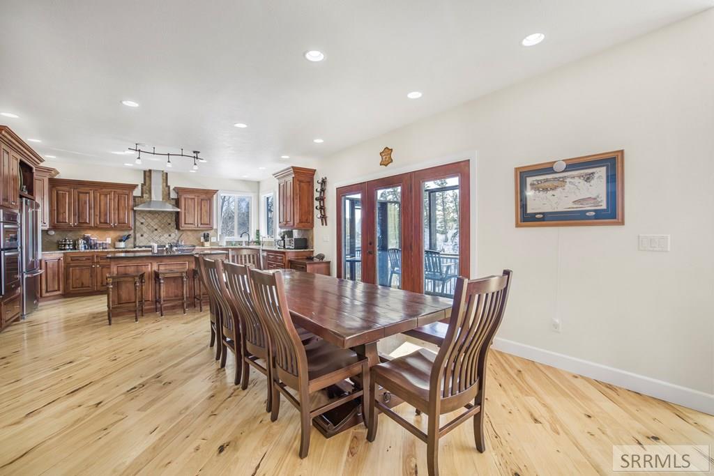 3944 Schaefer Lane Ashton, ID 83420 - Photo 13 of 100