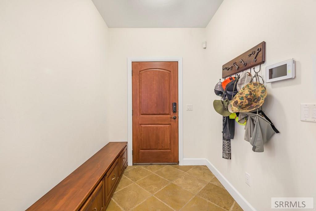 3944 Schaefer Lane Ashton, ID 83420 - Photo 19 of 100