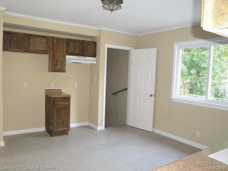 8110 Decatur Street Detroit, MI 48228 - Photo 9 of 15 extra 9