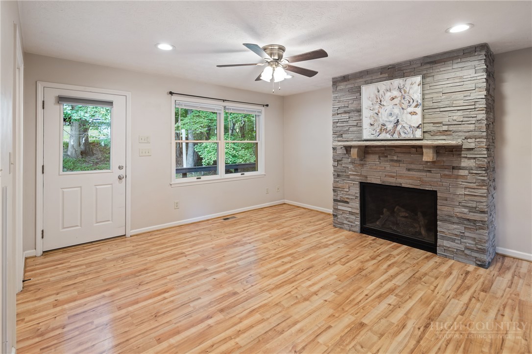 286 Sunset Drive Boone, NC 28607 - Photo 15 of 41 Gallery Image 15