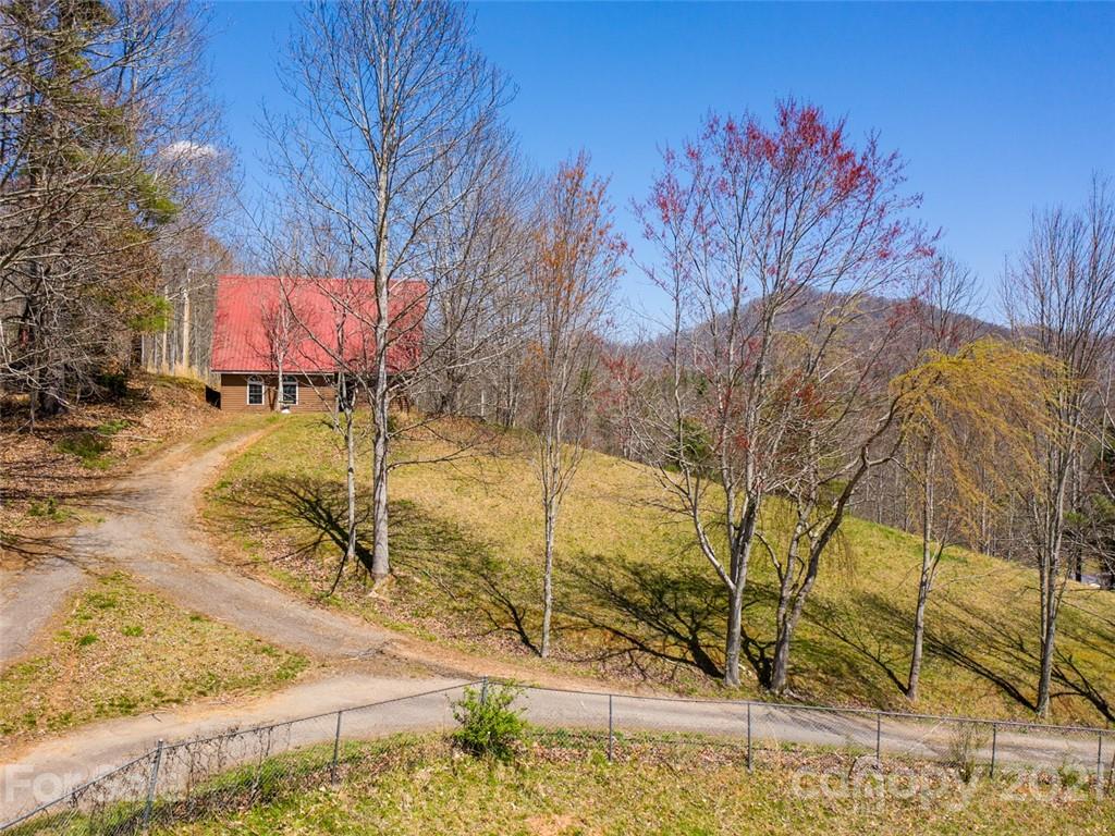 149 Jordan Branch Road Mars Hill, NC 28754 - Photo 14 of 19 Gallery Image 14