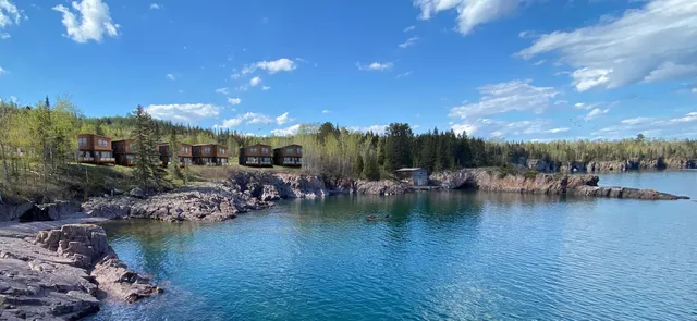 $774,000 | 118-124 East Lakeview Drive, Silver Bay, MN 55614