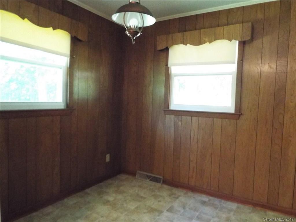 164 Roslyn Road Troy, NC 27371 - Photo 7 of 18 Gallery Image 7