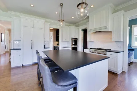$1,650,000 | 5557 South Stough Street, Hinsdale, IL 60521