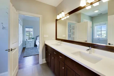 $1,650,000 | 5557 South Stough Street, Hinsdale, IL 60521