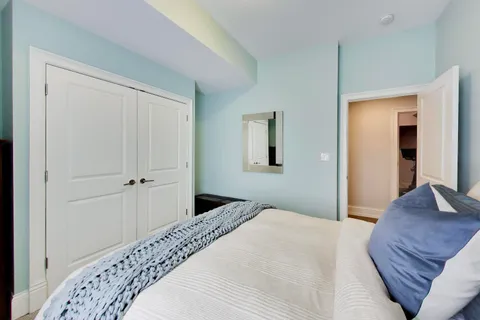 $1,650,000 | 5557 South Stough Street, Hinsdale, IL 60521