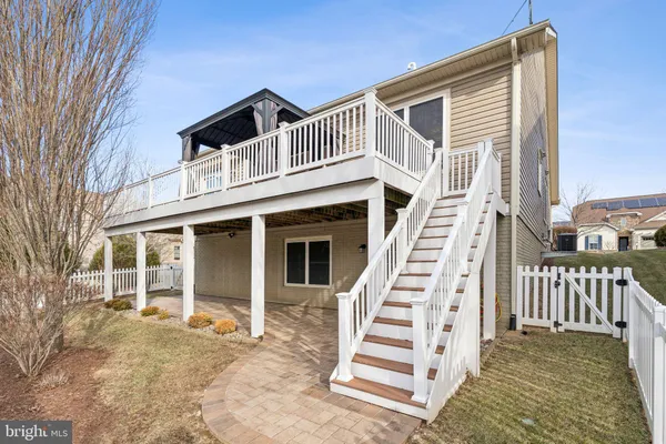 $599,999 | 109 Tutelo Lane, White Post, VA 22663