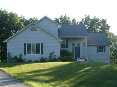 16421 Ridgeview Court Holly, MI 48442 - Photo 1 of 1 20231714.JPG