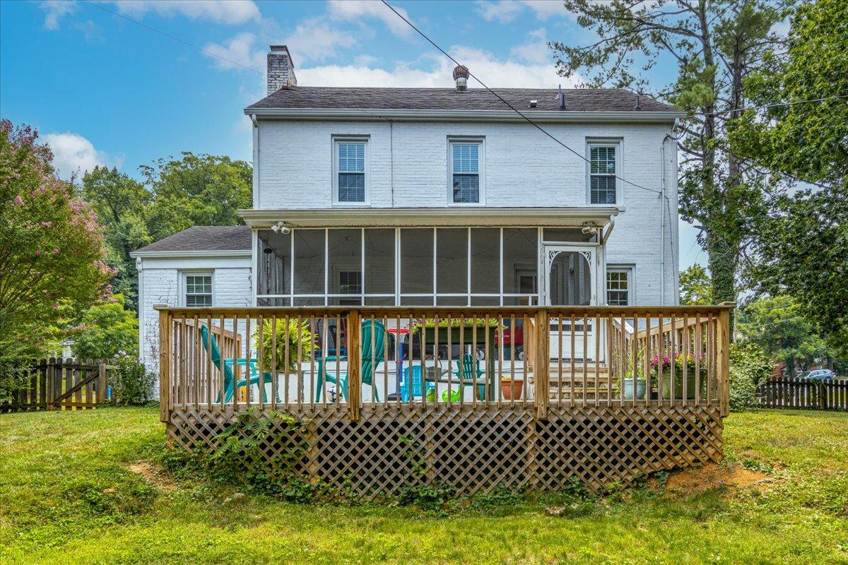 1941 Carlton Road Southwest Roanoke, VA 24015 - Photo 32 of 33 30-30-1941 Carlton Rd SW-6434-Edit