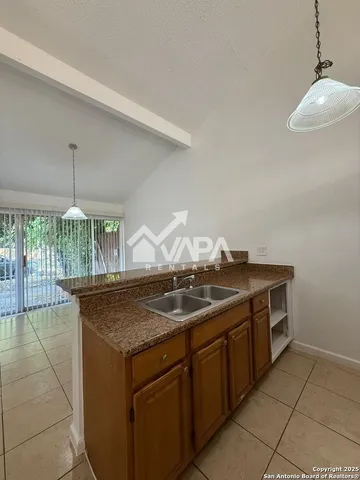 $1,600 | 7201 Glen Mist, San Antonio, TX 78239