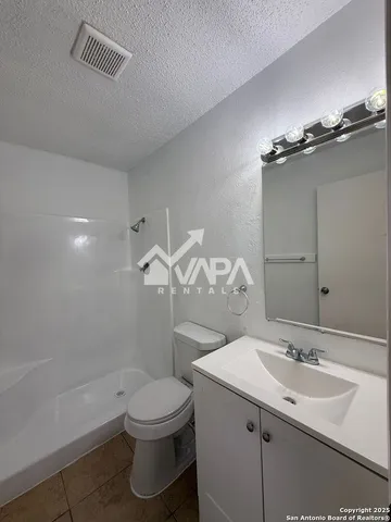 $1,600 | 7201 Glen Mist, San Antonio, TX 78239