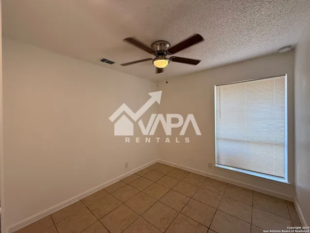 $1,600 | 7201 Glen Mist, San Antonio, TX 78239