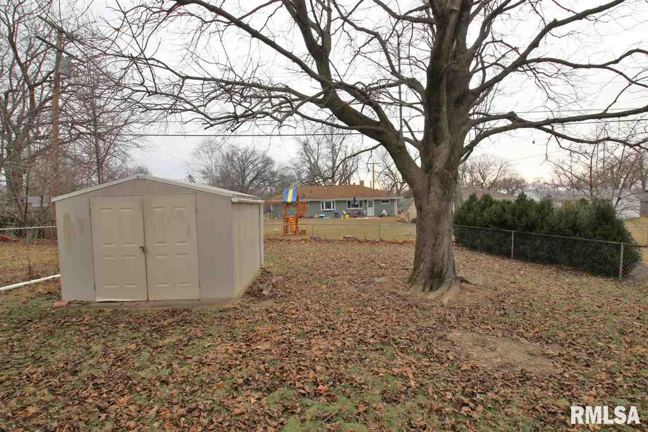 5506 North Hamilton Road Peoria, IL 61614 - Photo 21 of 22 Gallery Image 21