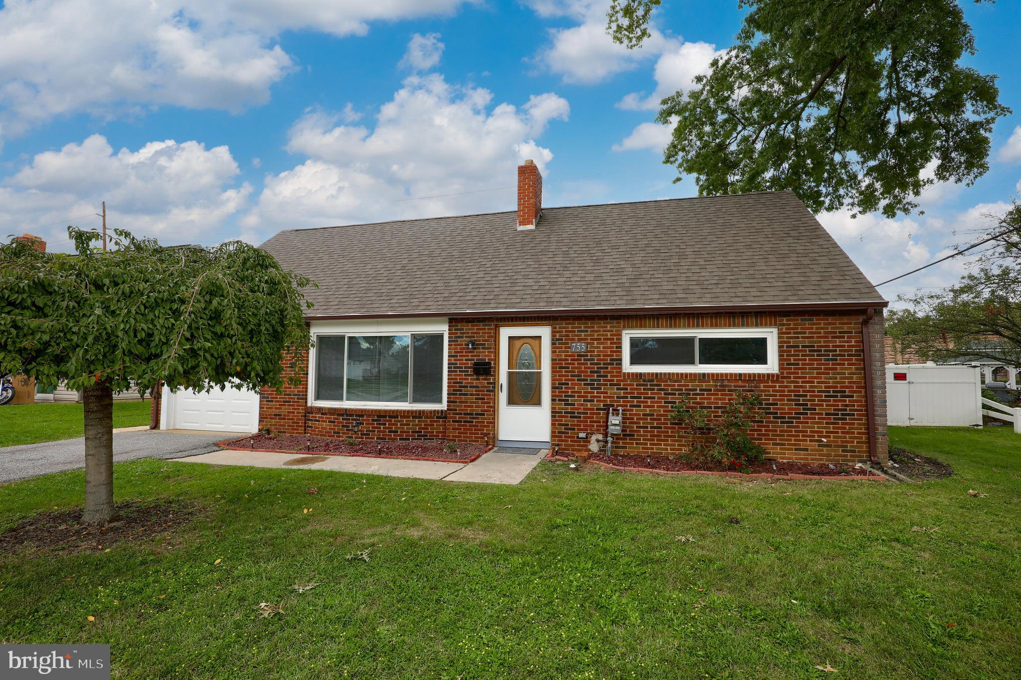 755 Fireside Road York, PA 17404 - Photo 1 of 30