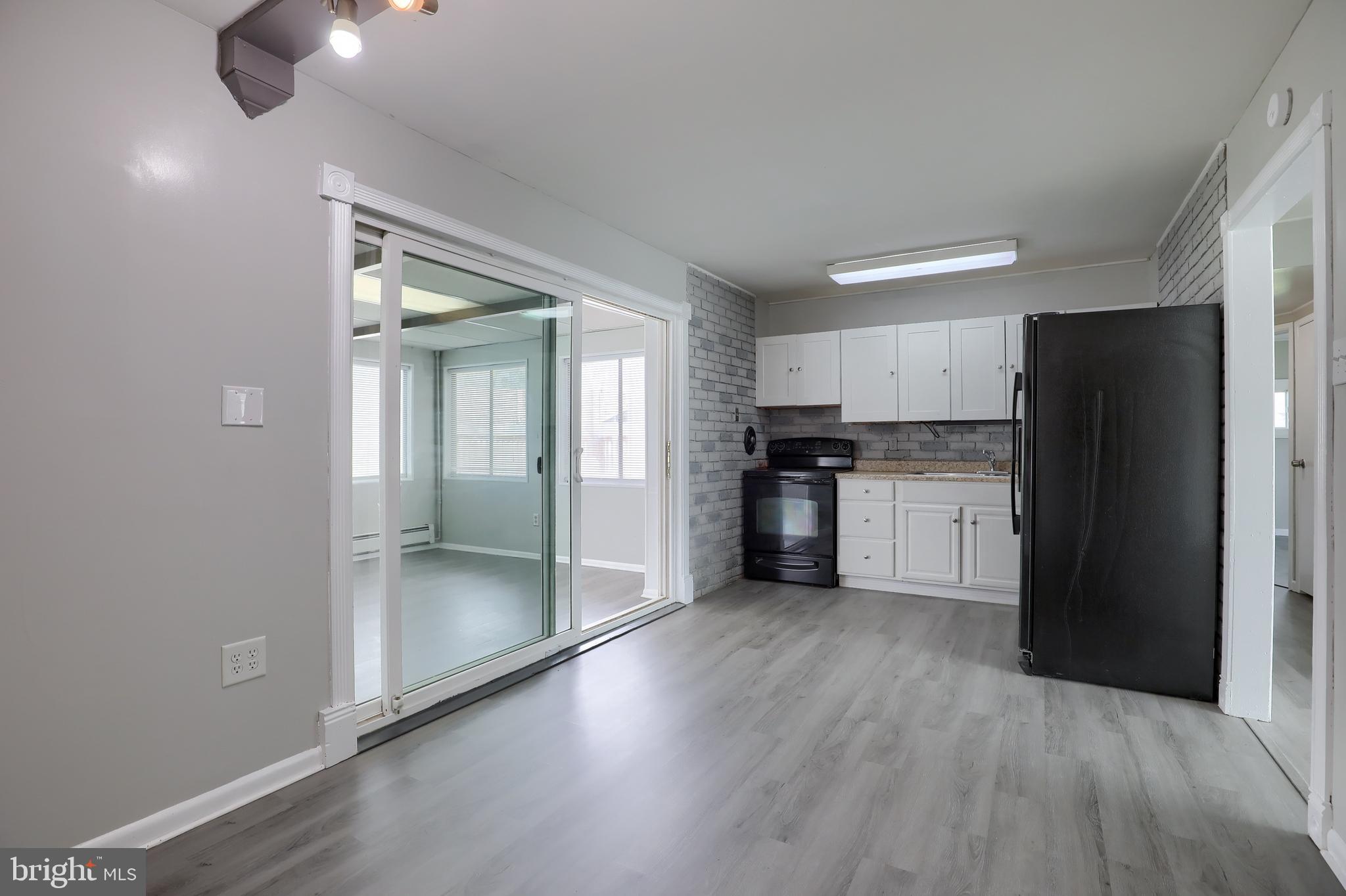 755 Fireside Road York, PA 17404 - Photo 8 of 30