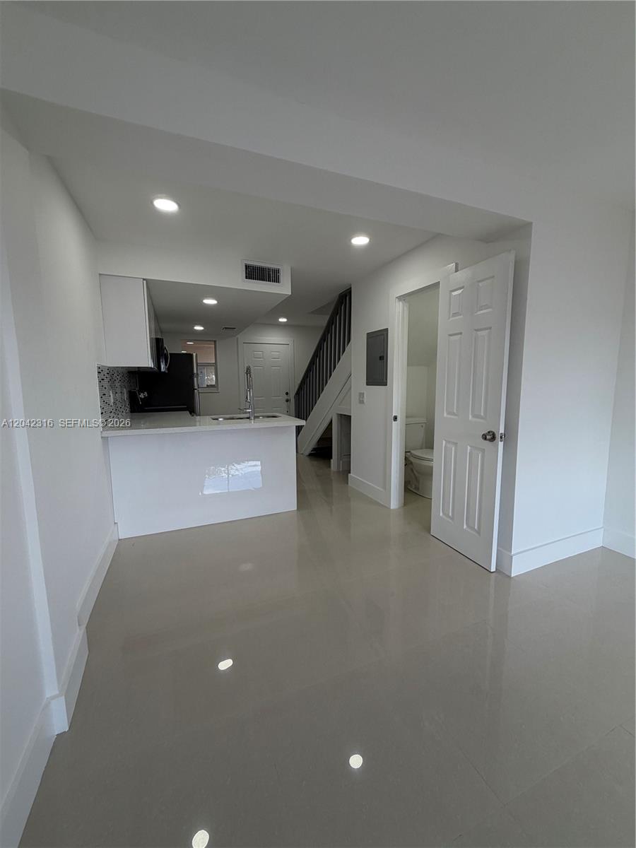 1551 West Okeechobee Road, Unit 9 Hialeah, FL 33010 - Photo 4 of 15