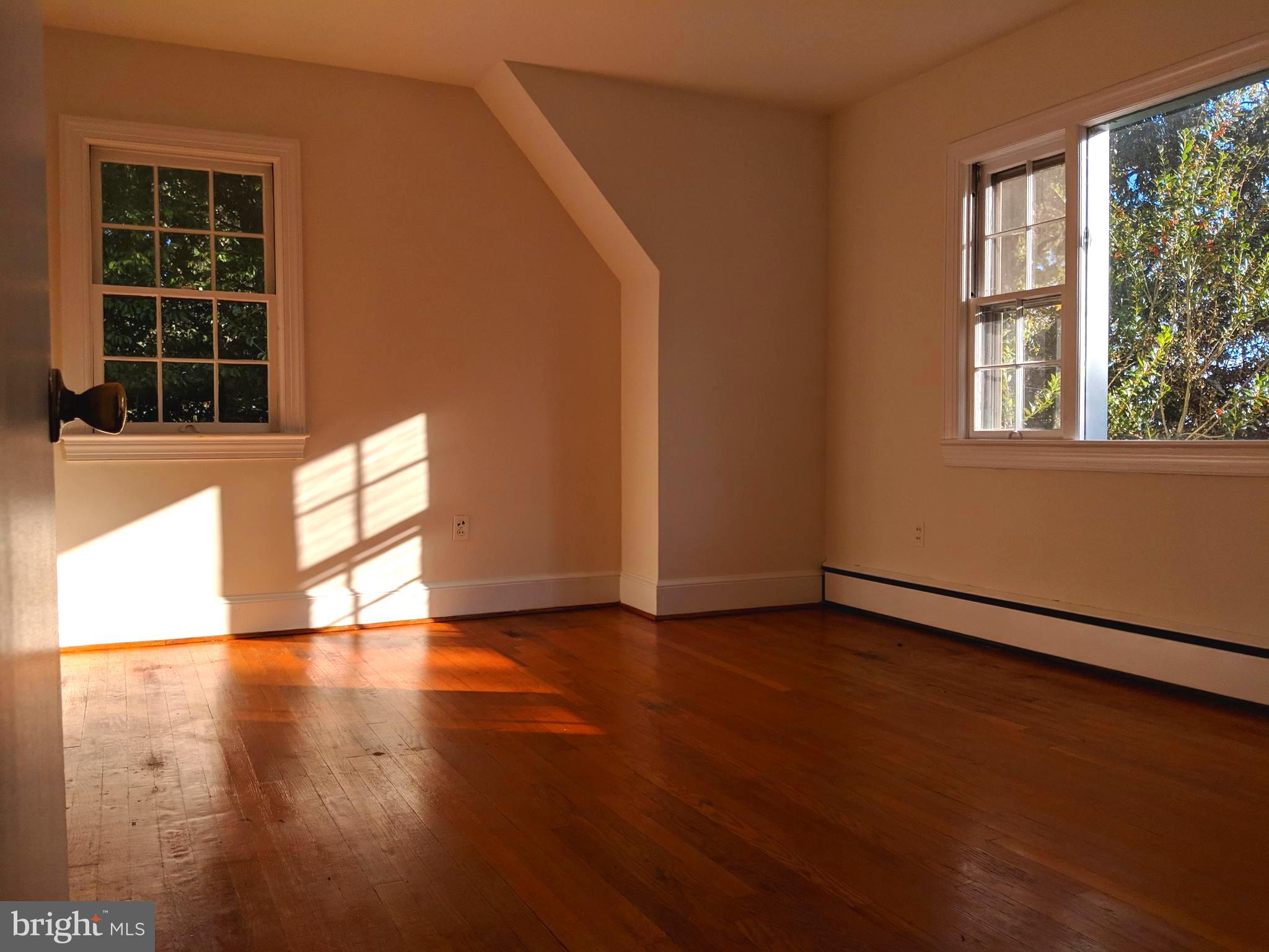 223 Butler Road Fredericksburg, VA 22405 - Photo 19 of 27 Bedroom