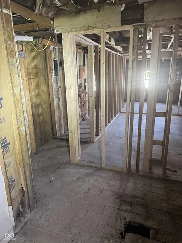 $245,000 | 2702 Broad Street, New Castle, IN 47362