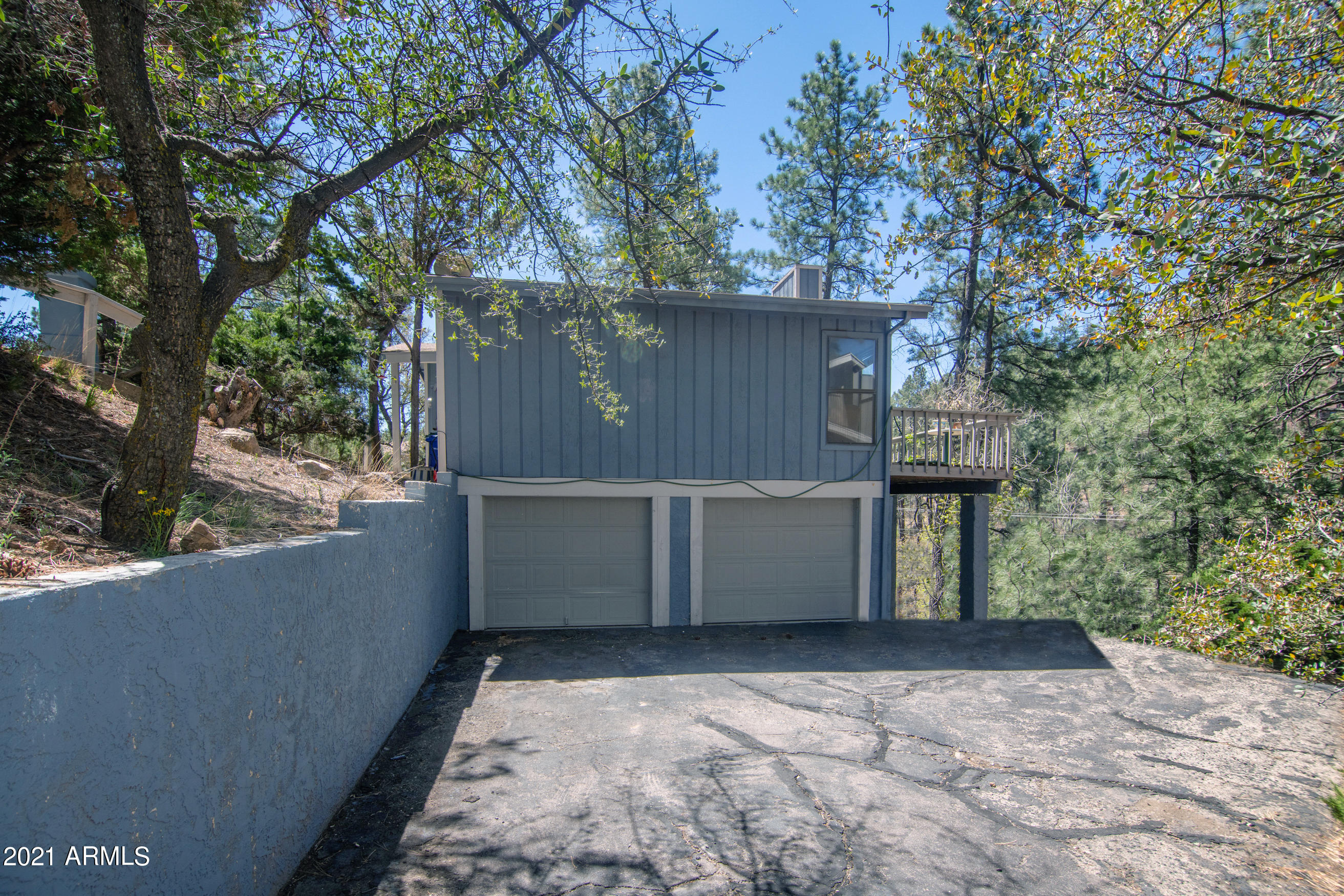 511 Turtleback Road Prescott, AZ 86303 - Photo 25 of 37 23_Garage 01