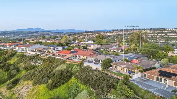 $14,000 | 723 Avenida Presidio, San Clemente, CA 92672