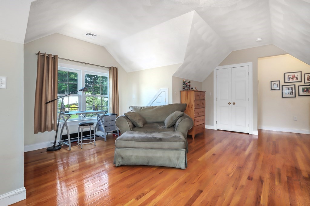36 Shirley Road Needham, MA 02494 - Photo 23 of 42 Gallery Image 23