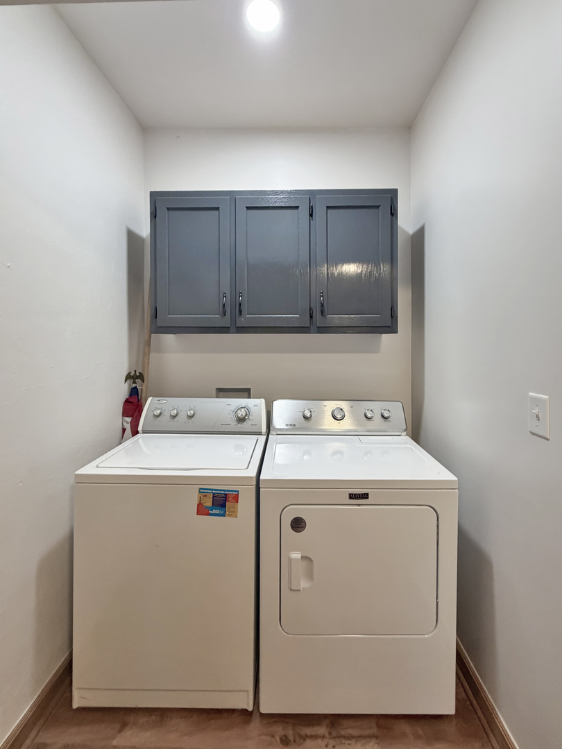 310 1st Avenue Forreston, IL 61030 - Photo 15 of 33 a utility room with washer and dryer