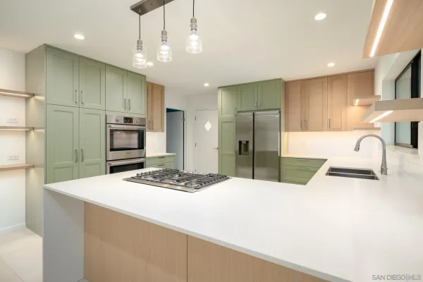 $15,000 | 5406 Las Palomas, Rancho Santa Fe, CA 92067