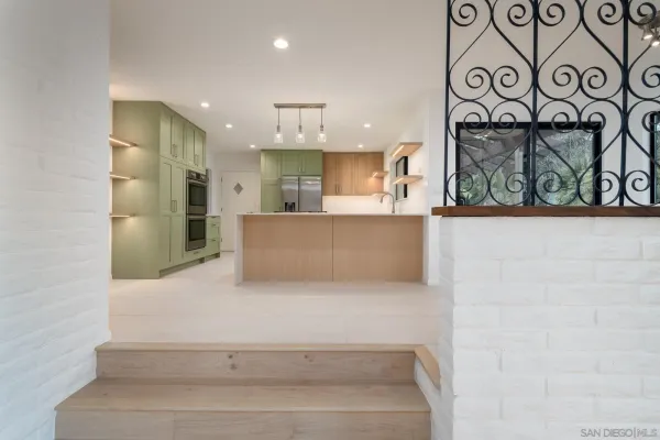 $15,000 | 5406 Las Palomas, Rancho Santa Fe, CA 92067