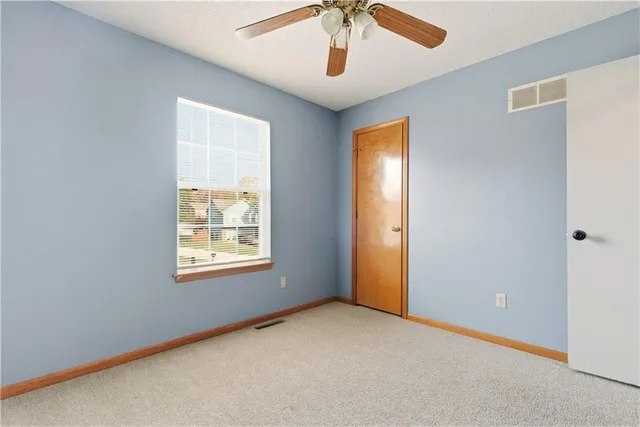 $330,000 | 1107 Huntington Lane, Greenwood, MO 64034