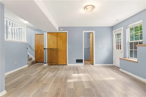 $330,000 | 1107 Huntington Lane, Greenwood, MO 64034