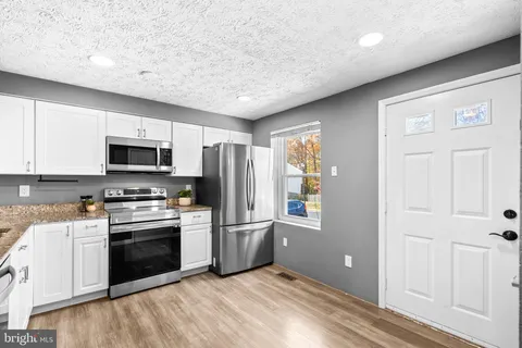 $449,990 | 8433 Sugar Creek Lane, Springfield, VA 22153