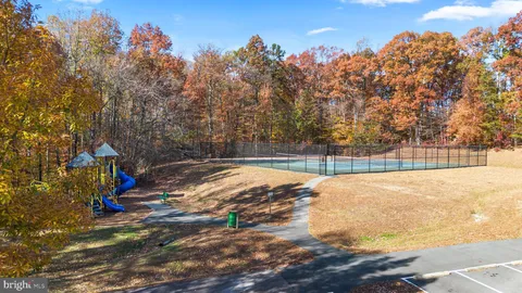 $449,990 | 8433 Sugar Creek Lane, Springfield, VA 22153