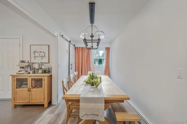 $749,999 | 10 Pickwick Court, Stony Brook, NY 11790