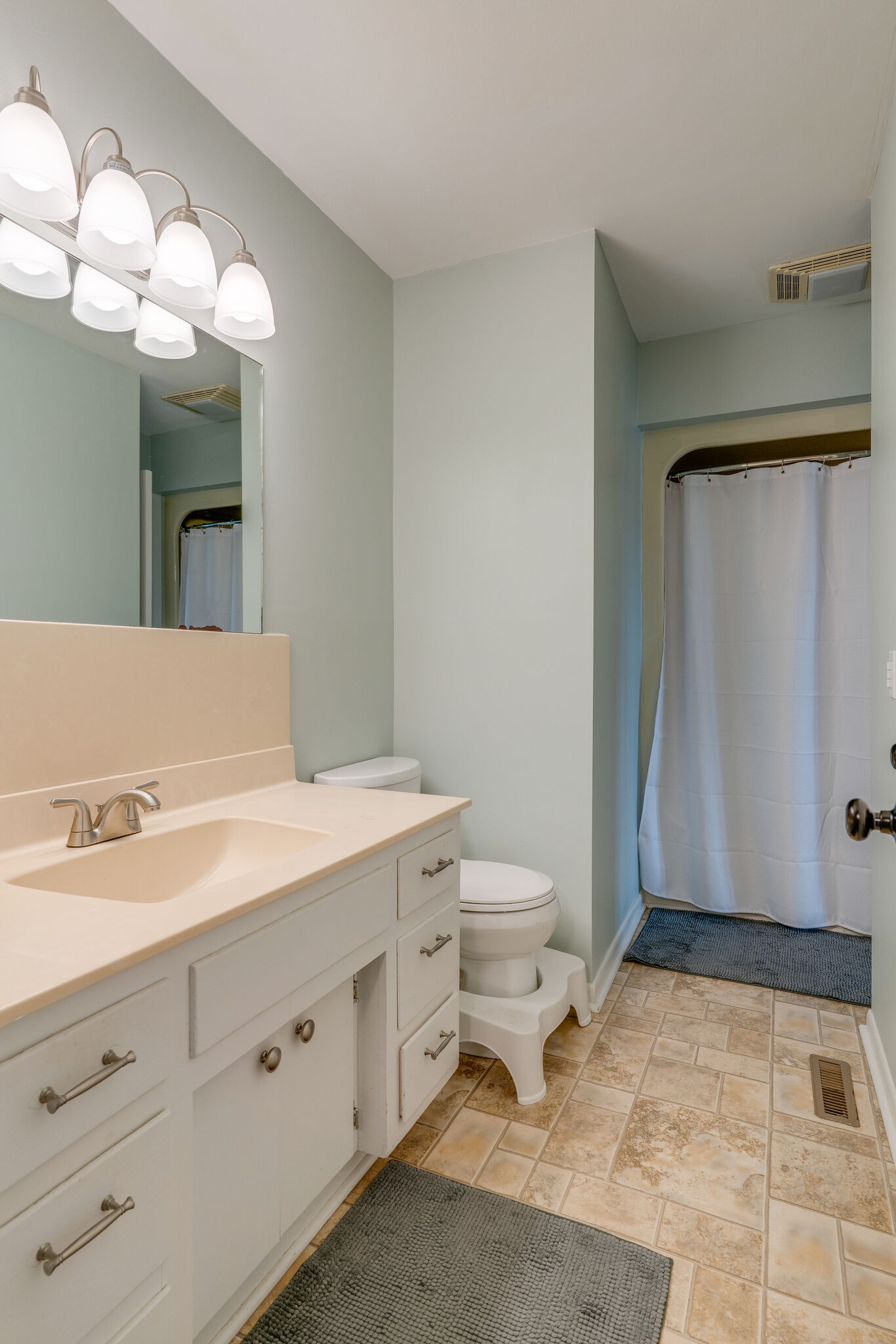 2773 Logan Road Greenbrier, TN 37073 - Photo 14 of 26 Gallery Image 14