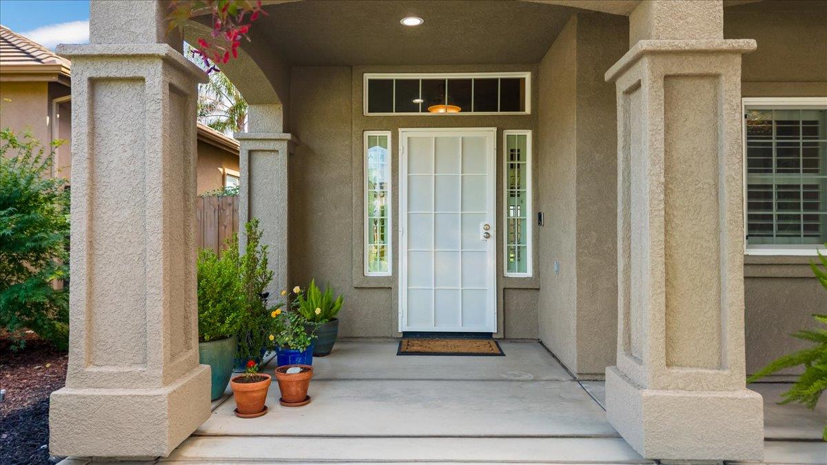 1672 Moonbeam Way Turlock, CA 95382 - Photo 7 of 53