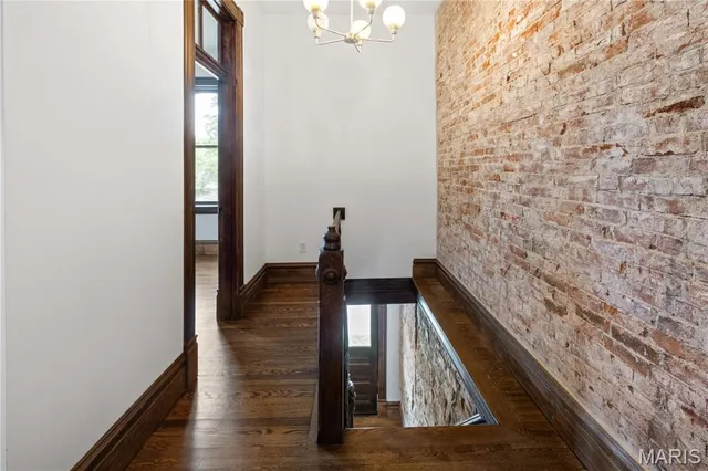 $349,900 | 3503 Wisconsin Avenue, St. Louis, MO 63118