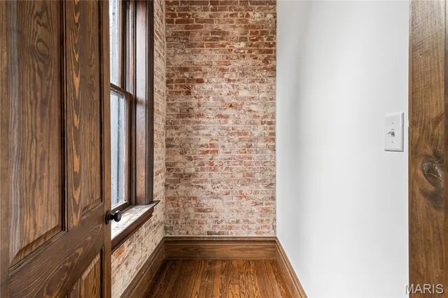 $349,900 | 3503 Wisconsin Avenue, St. Louis, MO 63118