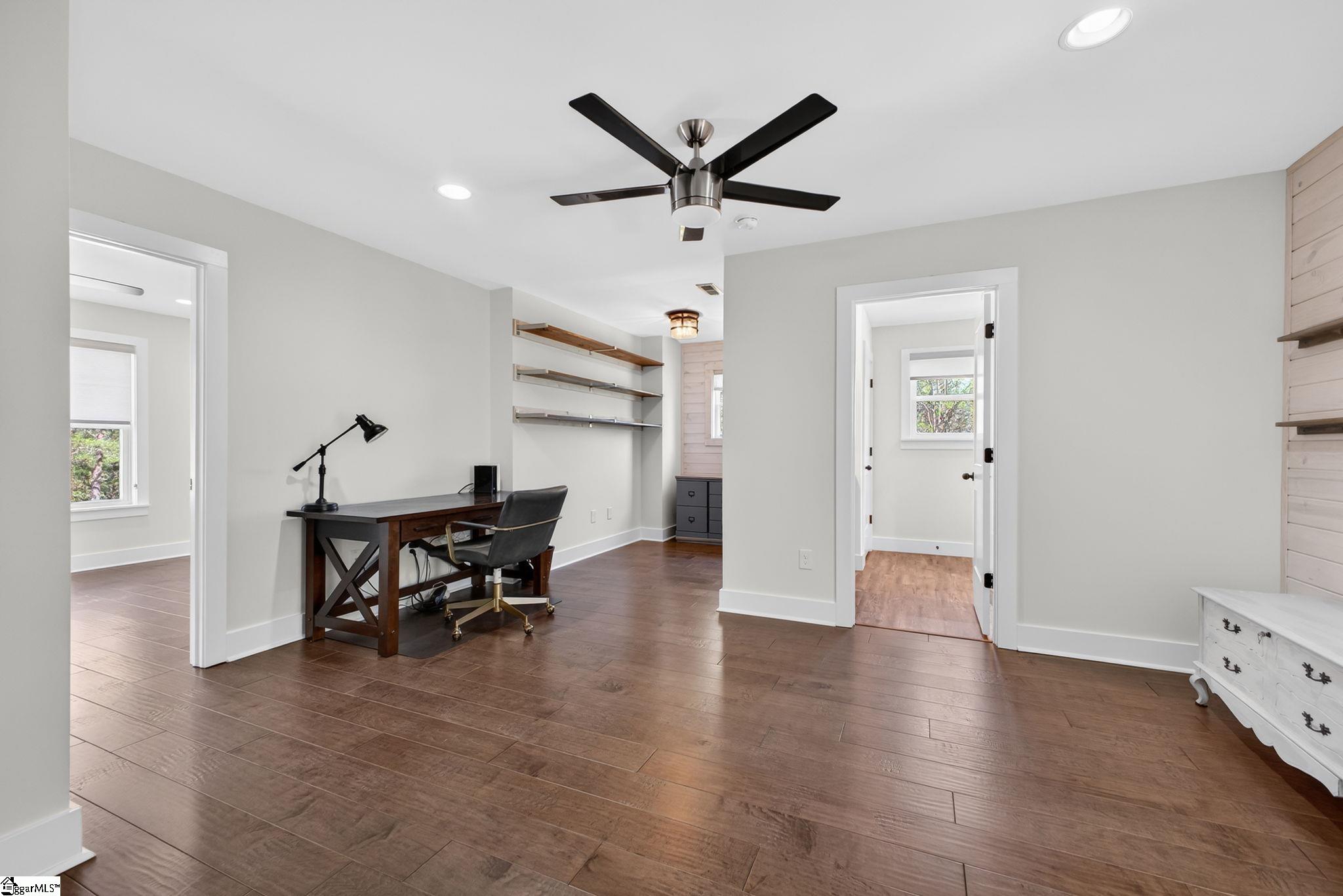 4588 Highway 14 Greer, SC 29651 - Photo 18 of 45