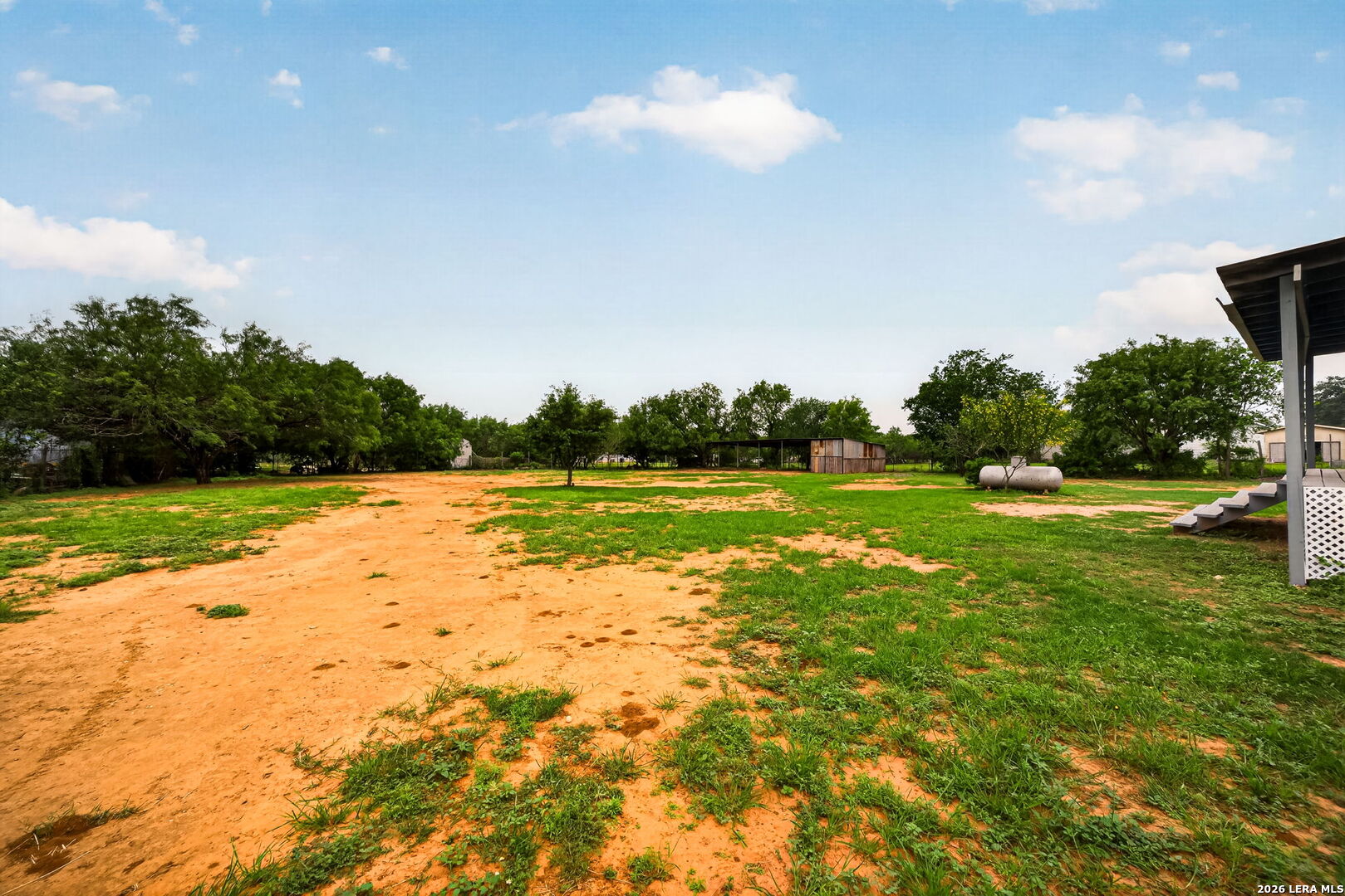 147 County Road 6841 Lytle, TX 78052 - Photo 27 of 32