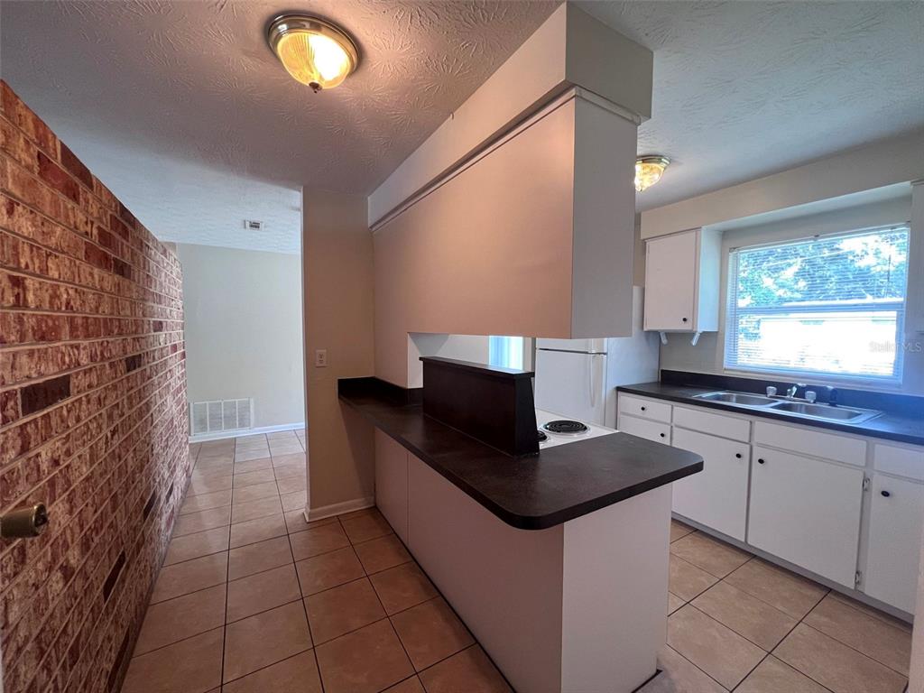 536 Northwest 34th Street Gainesville, FL 32607 - Photo 22 of 31