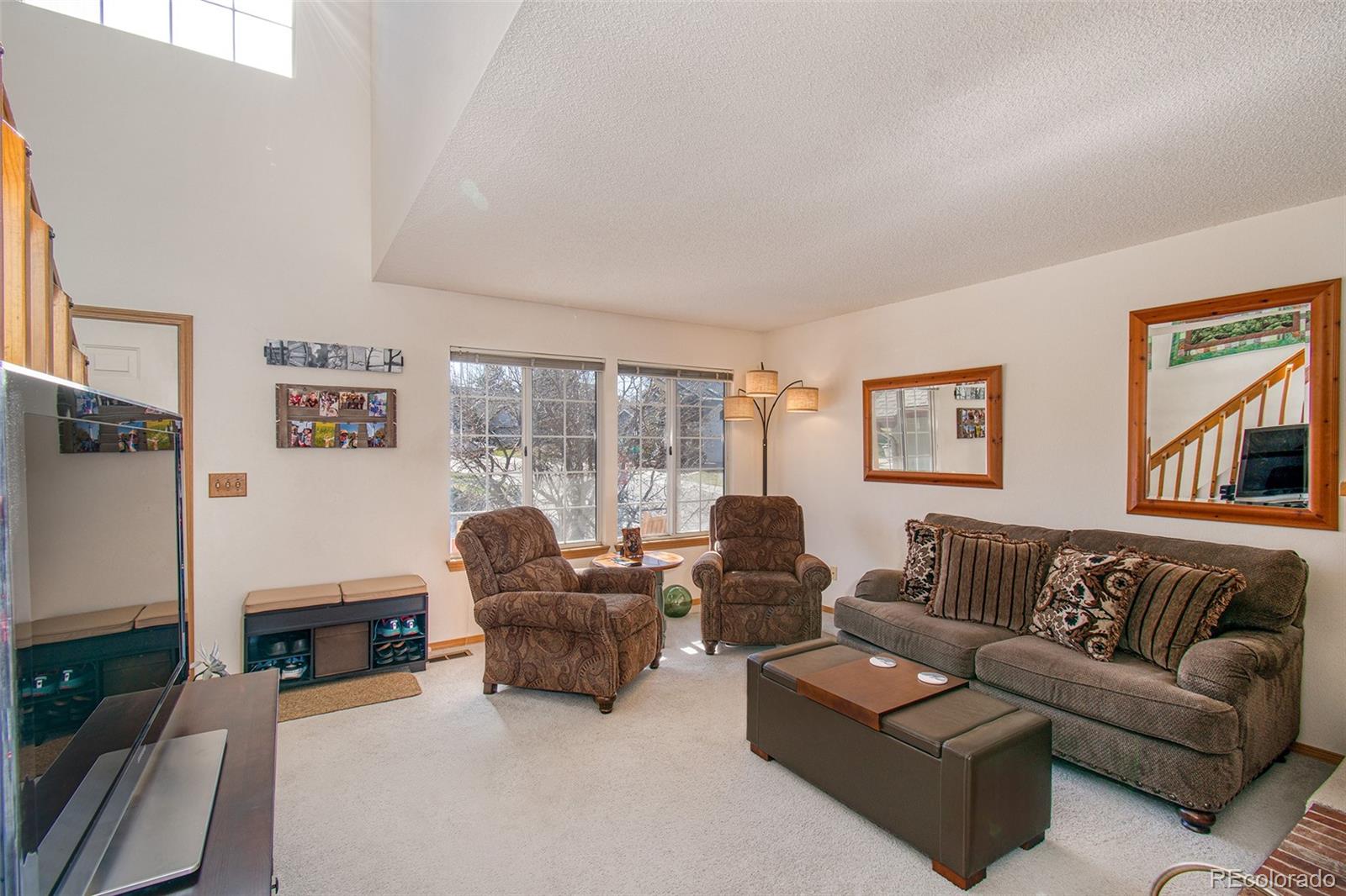 9593 Devonshire Place Highlands Ranch, CO 80126 - Photo 5 of 20 Gallery Image 5