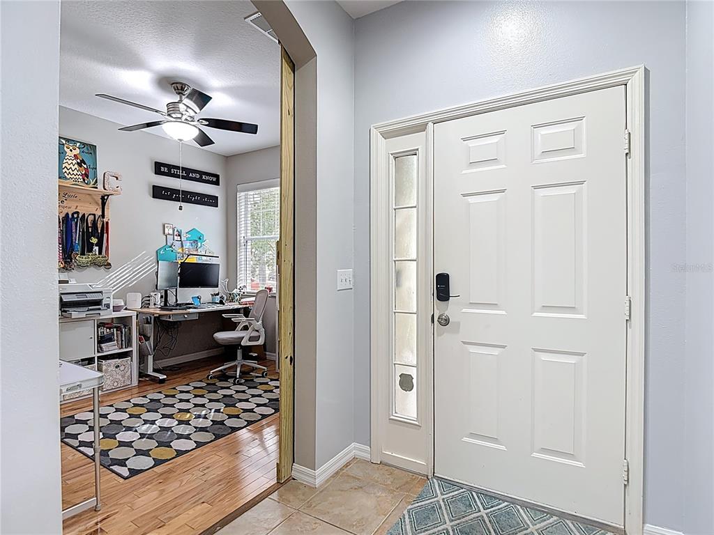8123 Stone Path Way Tampa, FL 33647 - Photo 13 of 59