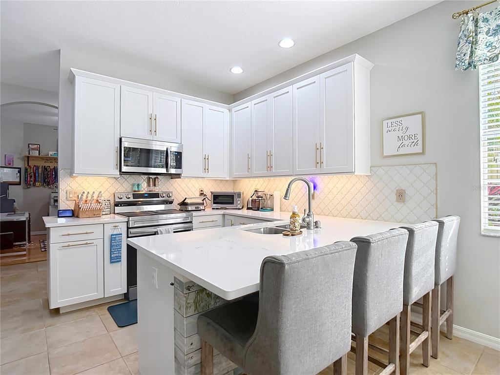 8123 Stone Path Way Tampa, FL 33647 - Photo 23 of 59