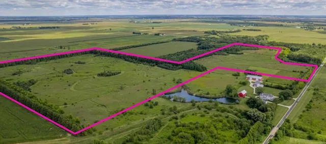 $1,200,000 | 97.49-acres 2700 North Road, Ashkum, IL 60911