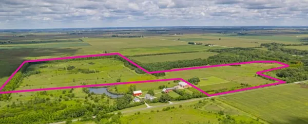 $975,000 | 97.49-acres 2700 North Road, Ashkum, IL 60911