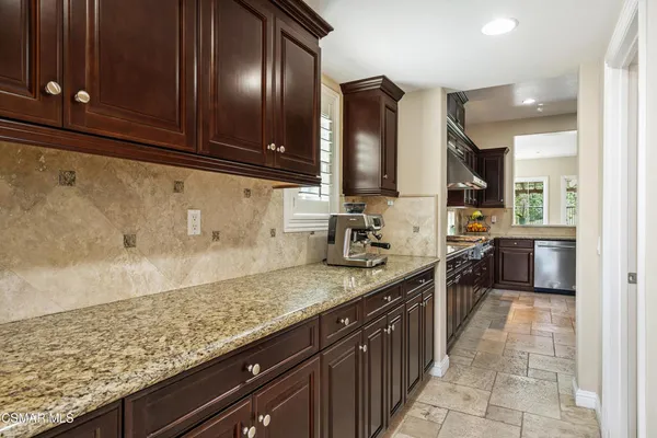 $1,925,000 | 7375 Elk Run Way, Moorpark, CA 93021